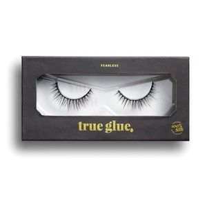 TRUE GLUE BOSS COLLECTION LASHES IN FEARLESS - BNIB